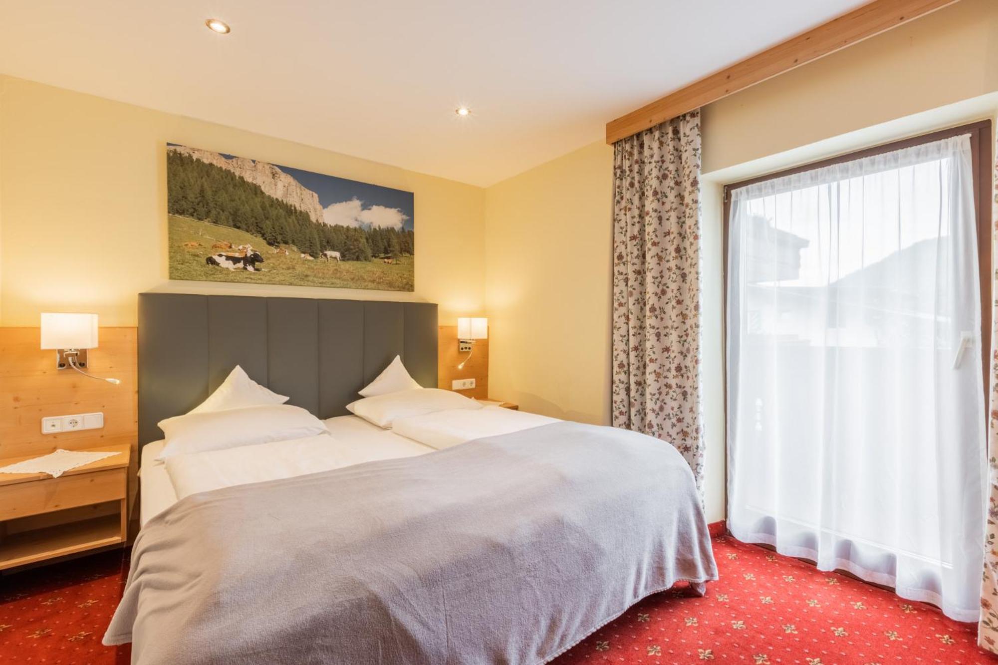 Hotel Schoenegg Seefeld in Tirol Chambre photo