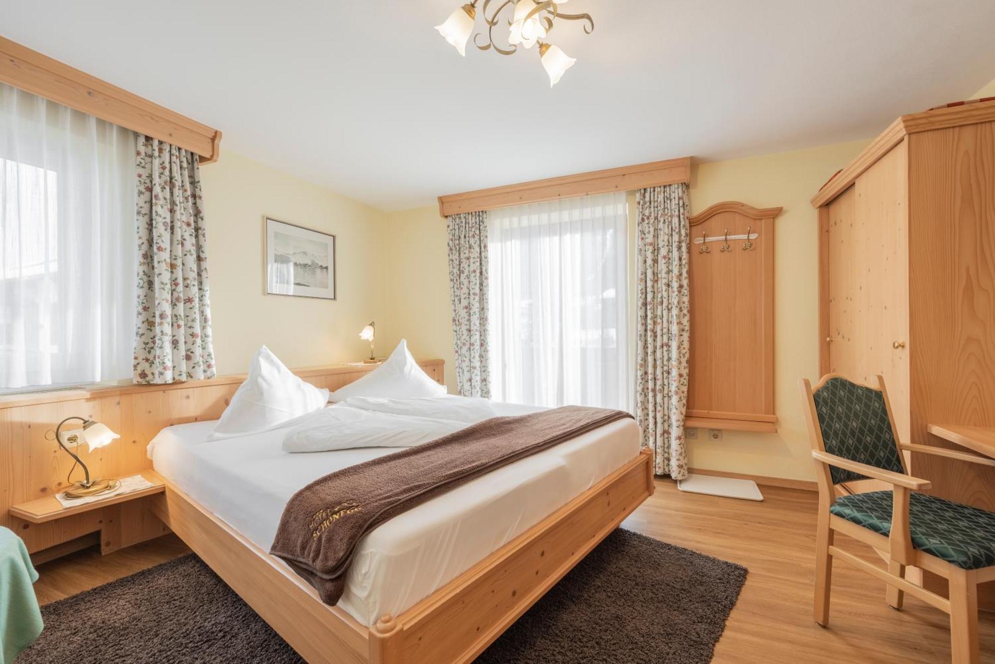 Hotel Schoenegg Seefeld in Tirol Chambre photo