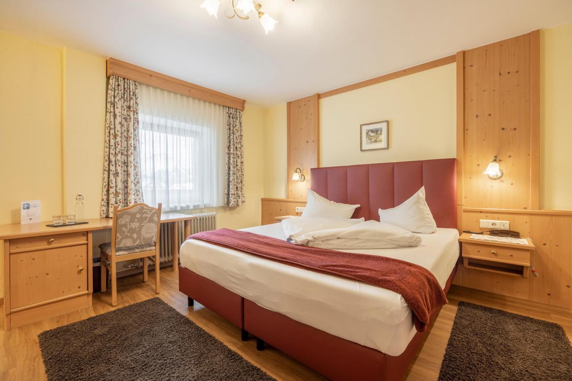 Hotel Schoenegg Seefeld in Tirol Chambre photo