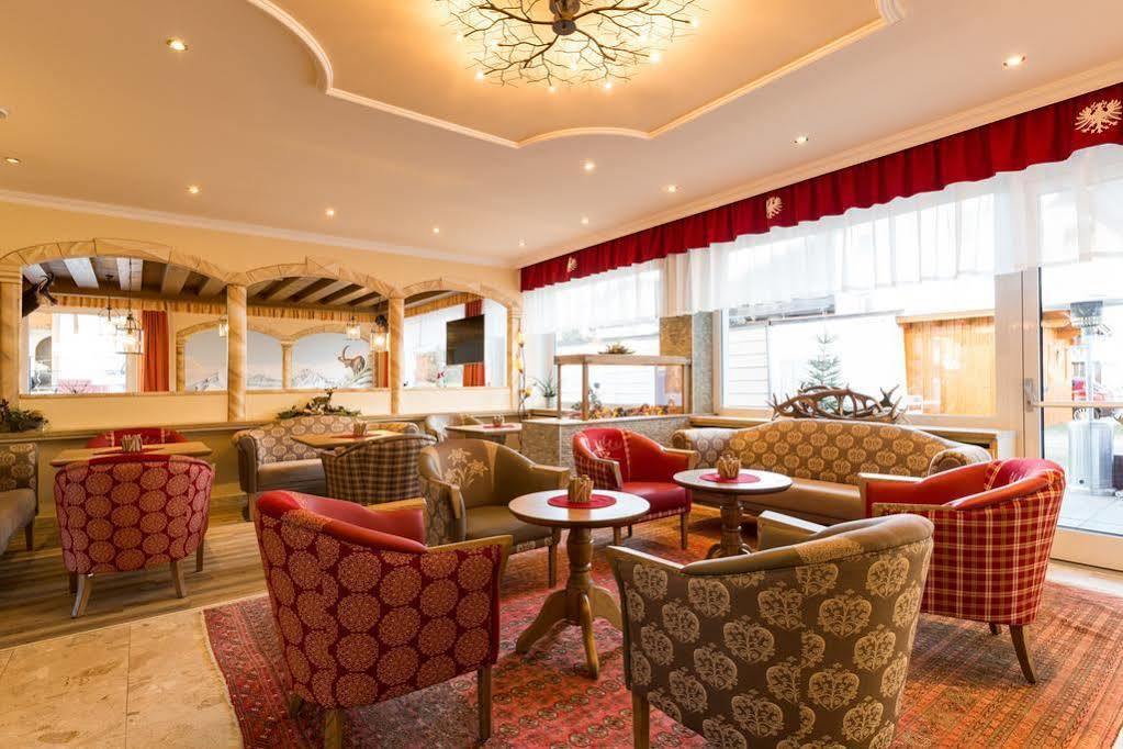 Hotel Schoenegg Seefeld in Tirol Extérieur photo