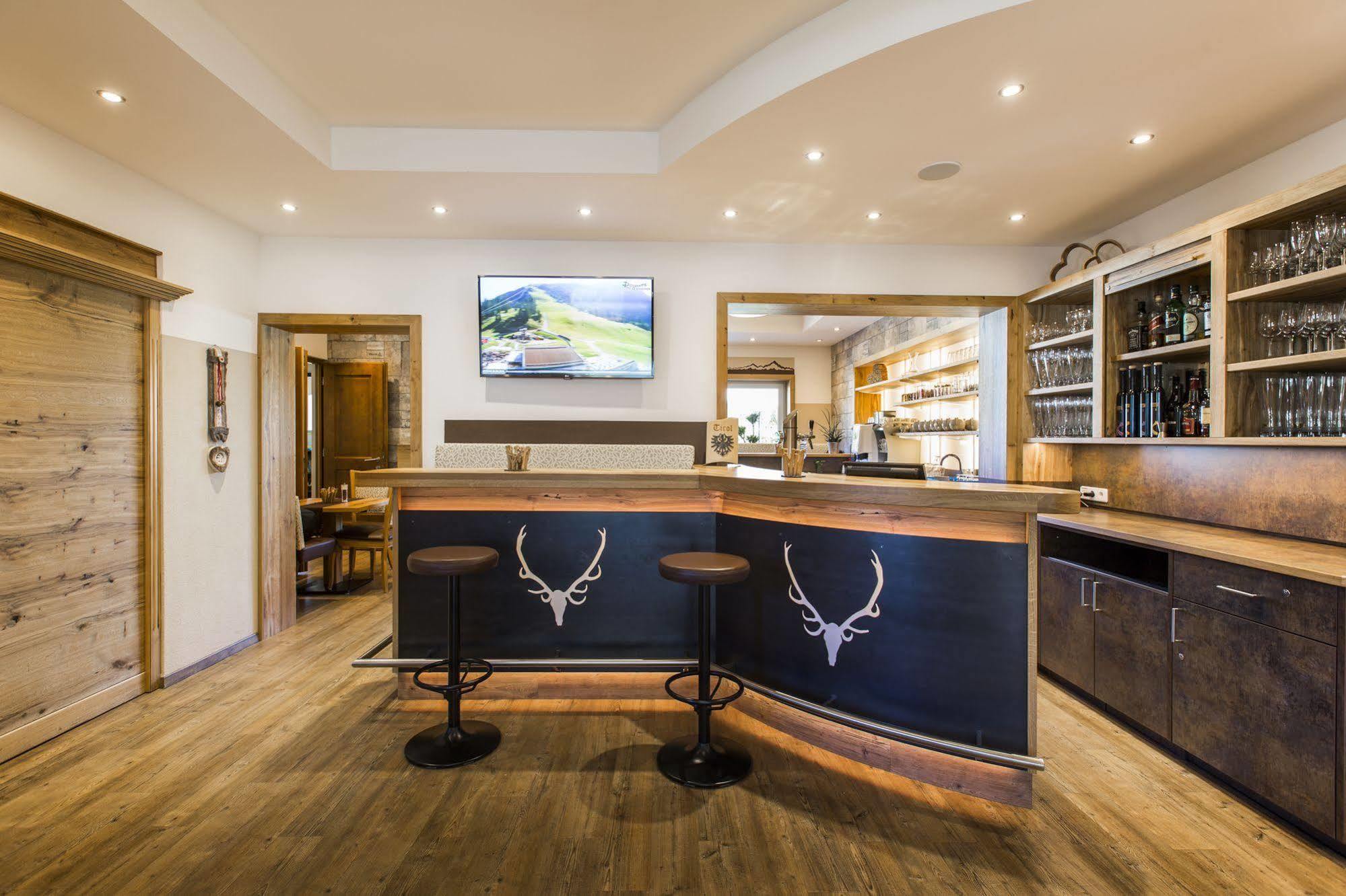 Hotel Schoenegg Seefeld in Tirol Extérieur photo